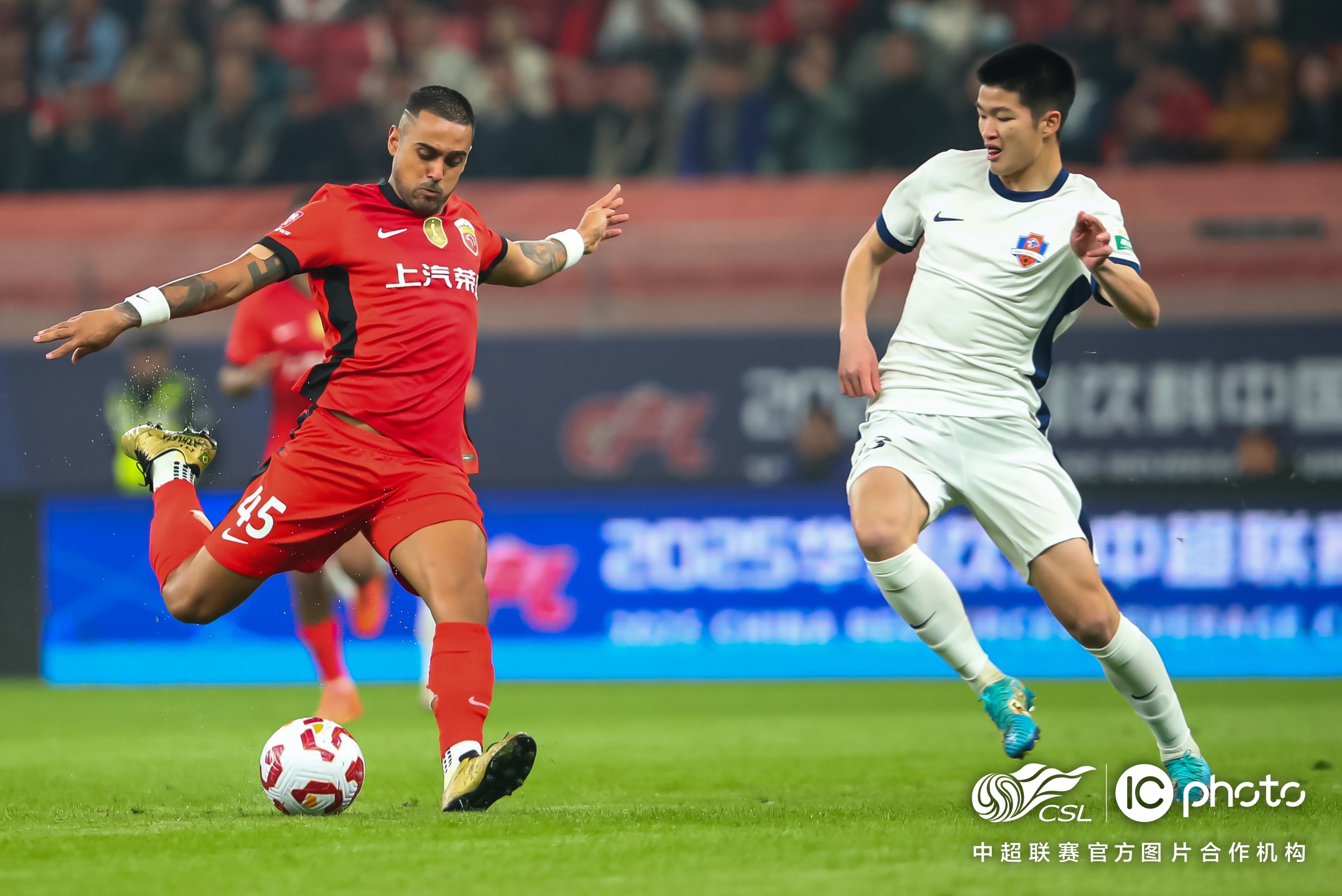 ayx game-赛地聚焦：葡超窗口期热度飙升，利物浦官宣签约，压力陡增，球队文化再被提及的简单介绍-ayx game